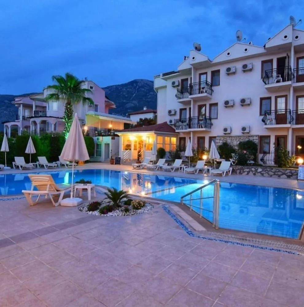 Olympos Hotel 올루데니스