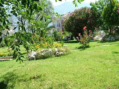 Olympos Hotel 올루데니스