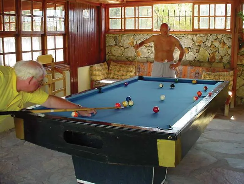 Olympos Hotel 올루데니스